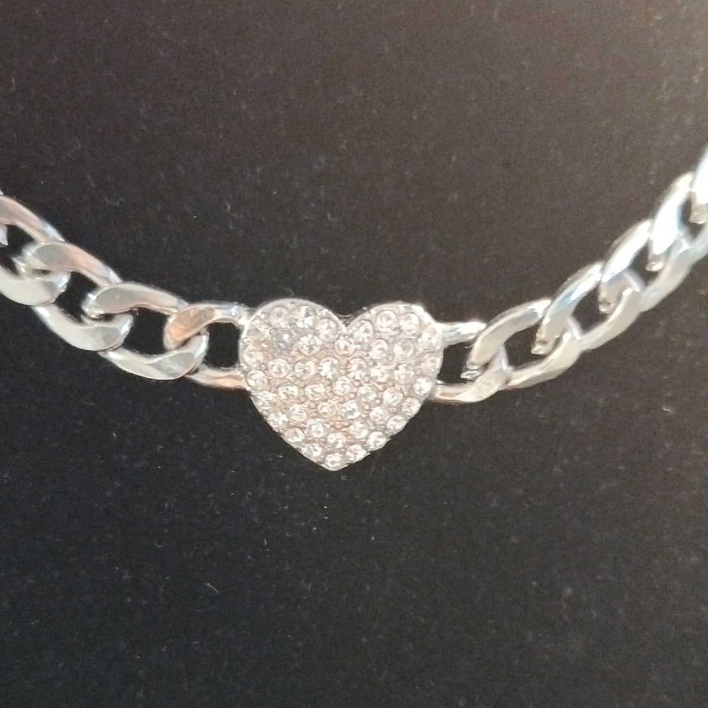 Silver Tone Rhinestone Heart Pendant Necklace - Picture 3 of 4